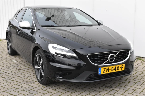 Volvo V40 T3 R-Design #LageKM! #VolvoSelekt #HarmanKardon #Panorama