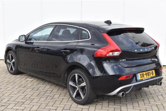 Volvo V40 T3 R-Design Intellisafe!! #Pano #HarmanKardon #Standkachel