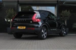 Volvo XC40 T4 Recharge Plus Dark | Harman/Kardon | Adaptive Cruise | Elec. stoelen | 19 Inch i.c.m All-Seasonbanden