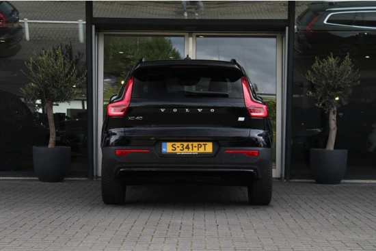 Volvo XC40 T4 Recharge Plus Dark | Harman Kardon | Adaptive Cruise | Elec. stoelen | 19 Inch i.c.m All-Seasonbanden