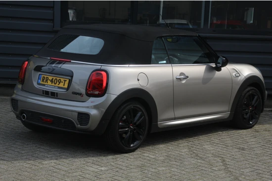 MINI Mini 1.5 136pk | Cabriolet | Navigatie | JCW Chili pakket |