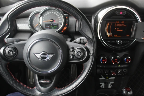 MINI Mini 1.5 136pk | Cabriolet | John Cooper Works | Navigatie | JCW Chili pakket | airco (automatisch) | cruise control | dimlichten aut