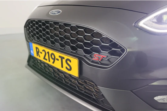 Ford Fiesta 1.5 EcoBoost ST-3 | Dealer Onderhouden! | Winter Pack | B&O | LED | Navi | ECC | Recaro Sportstoelen | Keyless | 18'' Lichtmetal