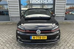 Volkswagen Polo 2.0 TSI 200 pk GTI | Elektrisch glazen panorama-dak | Parkeer Sensoren | Led koplampen |