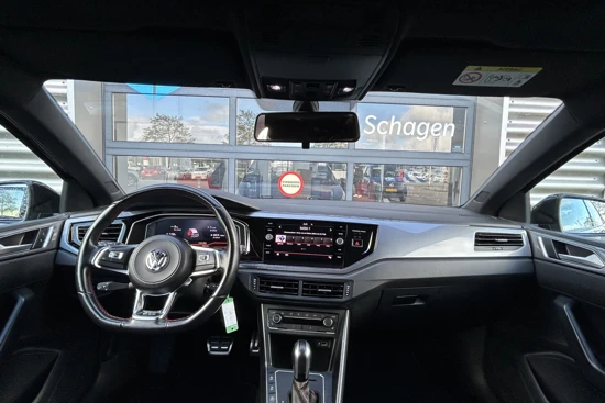 Volkswagen Polo 2.0 TSI 200 pk GTI | Elektrisch glazen panorama-dak | Parkeer Sensoren | Led koplampen |