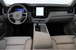 Volvo XC60 T6 350PK AWD Plus Bright | Trekhaak | Blis | Achterb Verw | Power Seats | Panoramadak