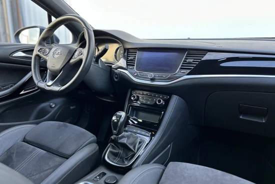 Opel Astra 1.2 Turbo 110pk | AGR stoelen | Bose geluidssysteem | Navigatie | Elektrische achterklep | Apple Carplay/Android Auto |