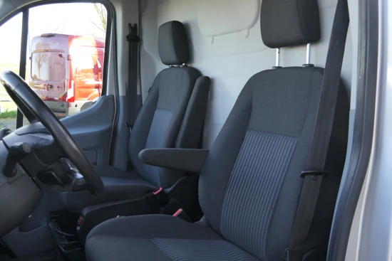 Ford Transit 350 2.0 TDCI 130pk RWD L3H2 Trend | Sortimo Inrichting | Kraan! | 2800kg Trekgewicht | Compleet! | Camera