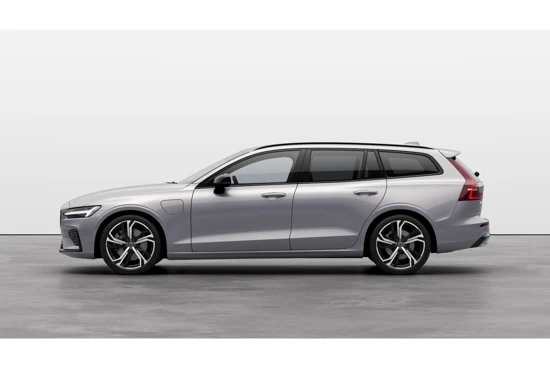 Volvo V60 T6 Recharge AWD Ultimate Dark | 360o camera | 19" wielen | Getint glas |