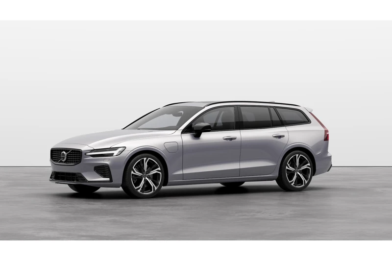 Volvo V60 T6 Recharge AWD Ultimate Dark | 360o camera | 19" wielen | Getint glas |