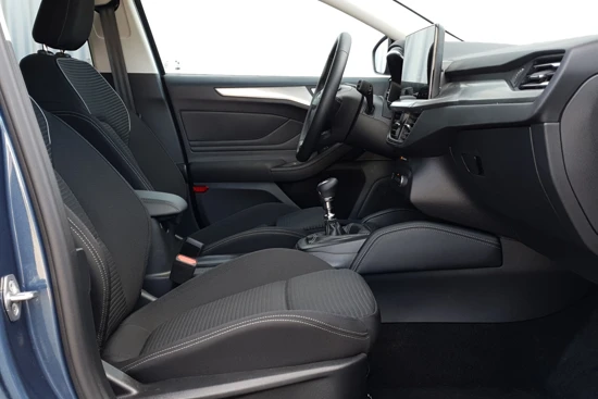 Ford Focus Wagon 1.0 EcoBoost Hybrid Titanium X | Winter Pack | Cruise Control | Keyless | Parkeersensoren