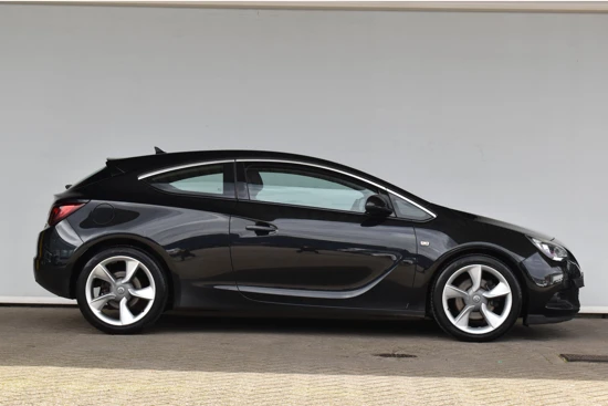 Opel Astra GTC 1.4 Turbo Sport