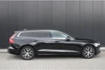 Volvo V60 B4 Core | Leder | Pilot Assist | BLIS | Stoel/Stuur verwarming | Trekhaak | Camera | PDC V+A