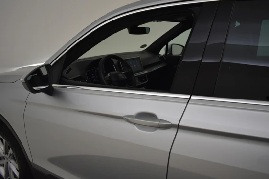 SEAT Tarraco 1.5 TSI 150PK Style Business Intense 7p. | Acheruitrijcamera | Zwenkbare Trekhaak | Navigatiesysteem Full Map | App-Connect | Cr