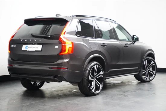 Volvo XC90 T8 455PK Ultimate Dark | Full Options! | Massage | Luchtvering | B&W Audio | Trekhaak | Gelam Glas