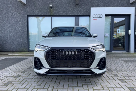 Audi Q3 Sportback 45 TFSI e Advanced Edition