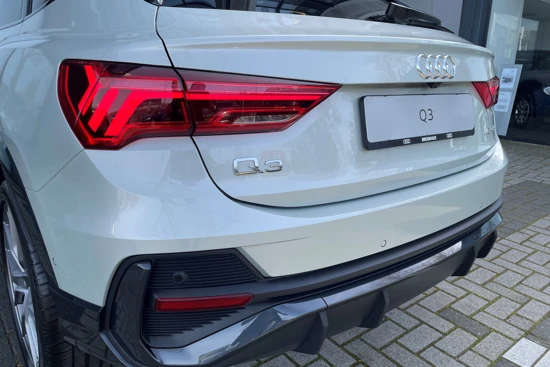 Audi Q3 Sportback 45 TFSI e Advanced Edition