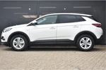 Opel Grandland X 1.2 Turbo Online Edition+ 130pk | Trekhaak | Navigatie | AGR-Comfortstoelen | Climate Control | Parelmoer Wit | Parkeersensoren