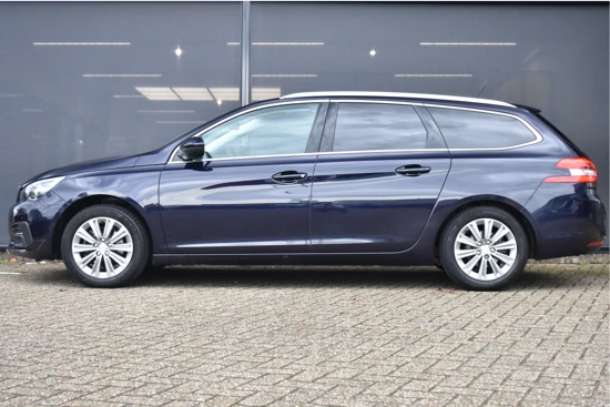 Peugeot 308 SW 1.2 PureTech Blue Lease Premium 130pk Automaat | Trekhaak | Panoramadak | Navigatie | Climate Control | Cruise Control | !!