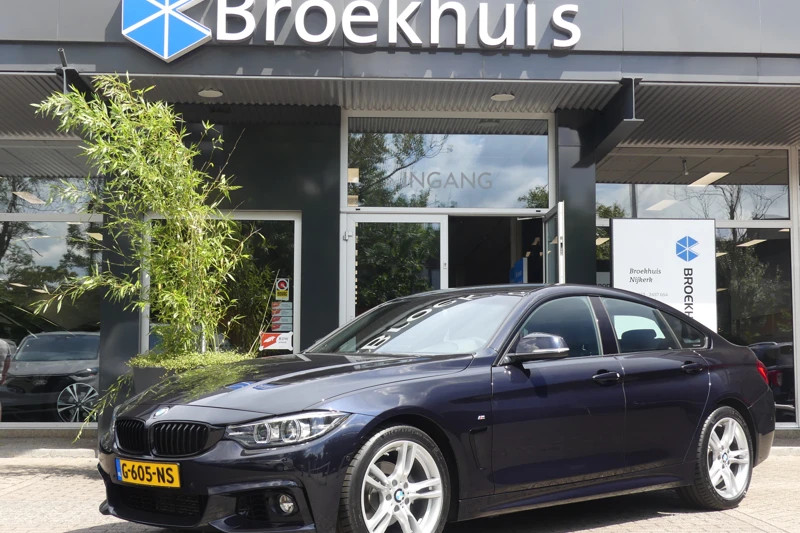 BMW 4 Serie Gran Coupé 418i Executive Edition Automaat | M-SPORT | 18'' LMV | SPORTONDERSTEL | NAVI |