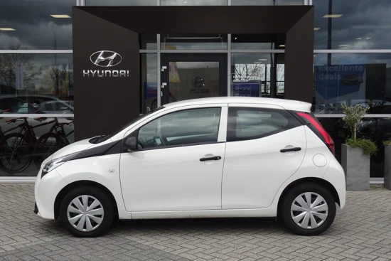 Toyota Aygo 1.0 VVT-i x-fun