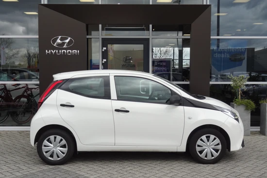 Toyota Aygo 1.0 VVT-i x-fun