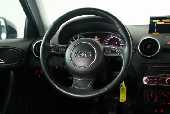 Audi A1 Sportback 1.0 TFSI Pro Line | Lichtmetalen Velgen | Airco | Cruise Control | Parkeersensoren