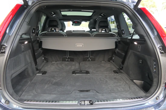 Volvo XC90 T8 Recharge AWD Inscription Exclusive | Luchtvering | 22 Inch | Trekhaak | Harman/Kardon | DAB