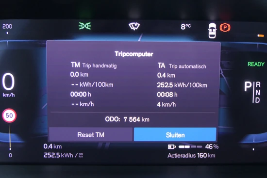 Volvo C40 Recharge Twin Intro Edition | Panoramadak | Harman/Kardon | Pixel LED | 20 Inch | Luxe Bekleding