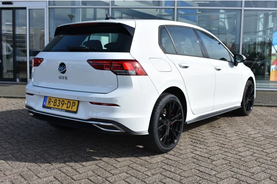 Volkswagen Golf GTE 1.4 TSI eHybrid 245PK DSG-6 | NAVIGATIE | ACTIVE INFO DISPLAY | ADAPT. CRUISE