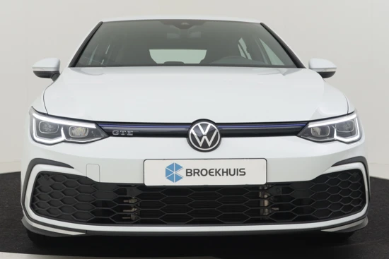 Volkswagen Golf 1.4 eHybrid GTE 245pk | Cruise control | Navigatie | App connect | Parkeersensoren v+a | Led koplampen | Dab radio | Stuur + sto