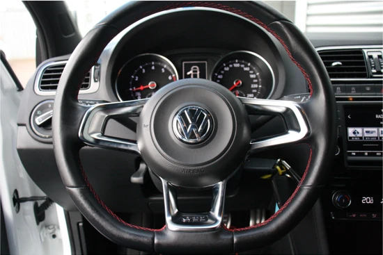 Volkswagen Polo GTI 1.8 TSI 192PK / NAVI / CLIMA / LED / PDC / 17" LMV / BLUETOOTH / CRUISECONTROL / 1E EIGENAAR / NIEUWSTAAT !!