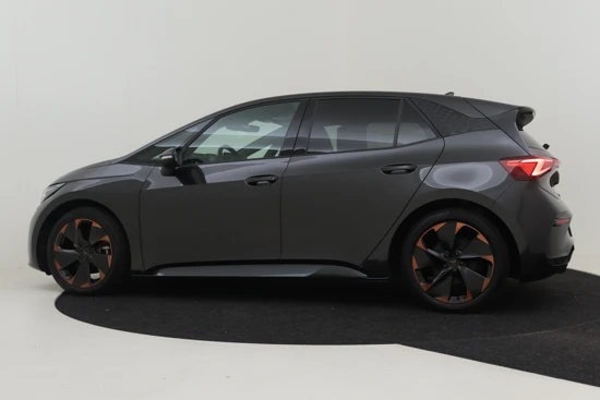 CUPRA Born Performance One 62 kWh 204PK | 12% Bijtelling / €2000,- Subsidie | Elektrisch Verstelbare Stoelen | Achteruitrij Camera | Stoel+