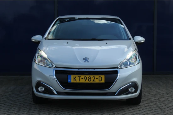 Peugeot 208 1.2 82PK Blue Lion | Cruise | Navi | Carplay | Airco | PDC