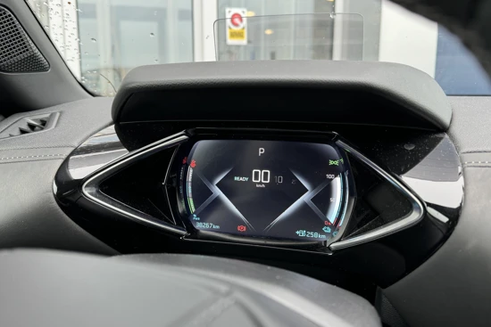 DS DS 3 Crossback E-Tense Grand Chic 50 kWh | Camera | PDC V/A | ACC | HUD | Stoelverwarming | Leder