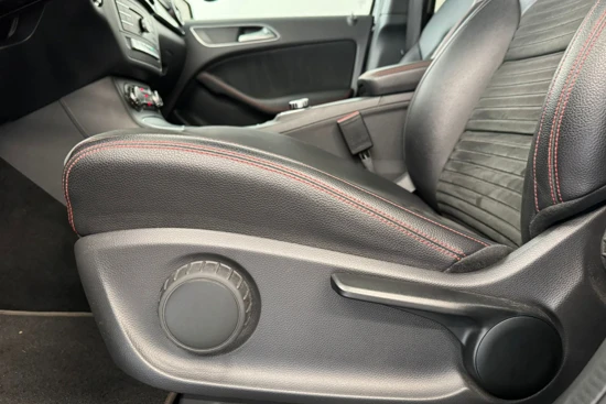 Mercedes-Benz B-Klasse 180 Ambition | Stoelverwarming | Navigatie | Airco | Alcantara | 18" wielen | Dashcam voor/achter |