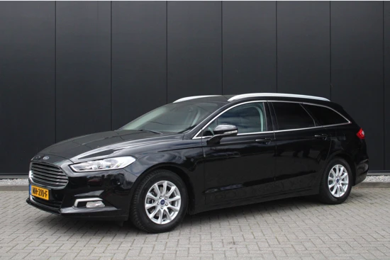 Ford Mondeo Mondeo Wagon 1.5 160pk Titanium | 100% dealer o.h. | Camera | DAB | 4-Seizoenen banden | Climate control | Keyless | Privacy-gla