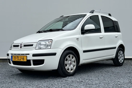 Fiat Panda 1.2 Edizione Cool | Lage KM stand | Airco | Getinte ramen achter | Stuurwielbediening | Reservewiel |