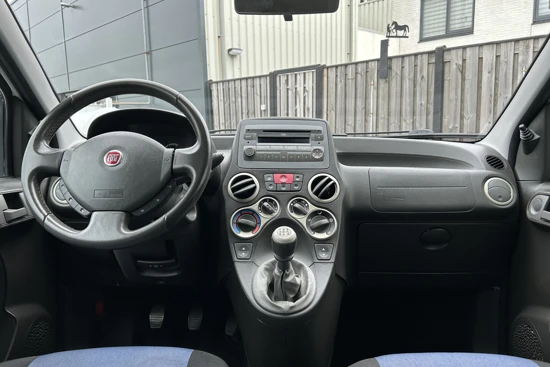 Fiat Panda 1.2 Edizione Cool | Lage KM stand | Airco | Getinte ramen achter | Stuurwielbediening | Reservewiel |