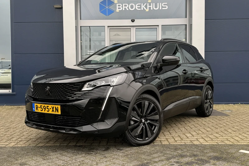 Peugeot 3008 1.2 130PK GT Automaat | Black Pack | Camera | PDC V/A | ACC | Trekhaak | Stoelverwarming | Keyless