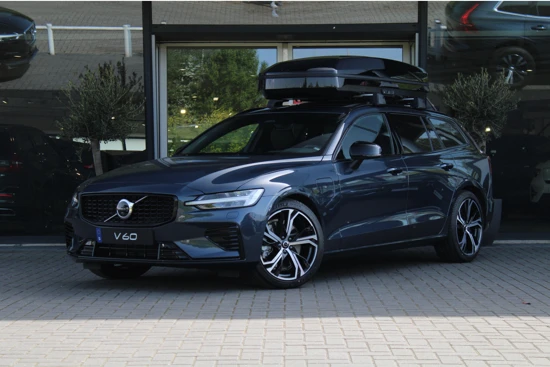 Volvo V60 T6 Recharge Long Range Ultimate Dark | Adaptive Cruise | Panoramadak | HUD | 360° Camera | Gelamineerd/Getint Glas | 19 Inch