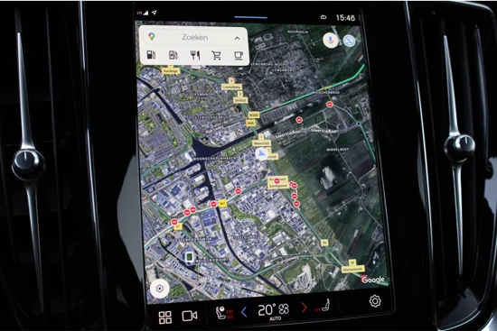 Volvo V60 T6 Recharge Long Range Ultimate Dark | Adaptive Cruise | Panoramadak | HUD | 360° Camera | Gelamineerd/Getint Glas | 19 Inch
