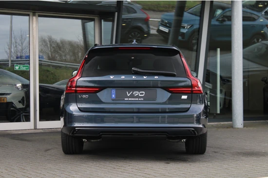 Volvo V90 T6 Recharge AWD Ultimate Dark | Luchtvering | Massage | Bowers & Wilkins | Gelamineerd glas | HUD | Panoramadak | Adaptive Cruis