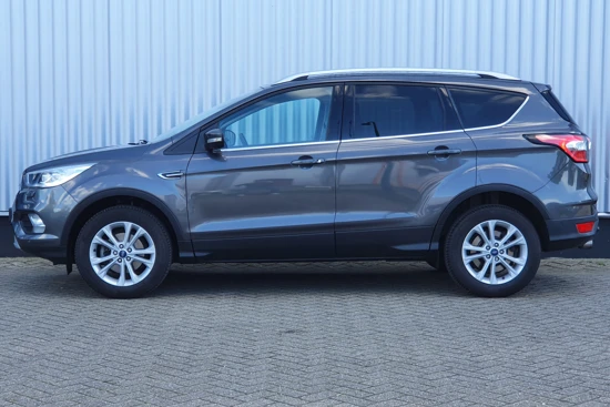 Ford Kuga 1.5 150PK Titanium | Trekhaak | Navi | Clima | Winterpack | Parkeersensoren + camera |