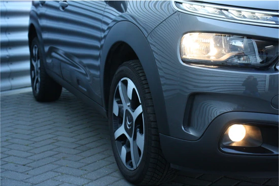 Citroën C4 Cactus 1.2 PURETECH 110PK BUSINESS / NAVI / CLIMA / LED / PDC / 17" LMV / BLUETOOTH / CRUISECONTROL / NIEUWSTAAT !!