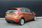 Ford Fiesta 1.0 100pk EcoBoost Titanium | 100% dealer o.h. | 16'' LM | Leder | Navigatie | Cruise | Clima | NAP-pas