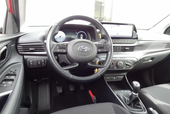 Hyundai i20 1.2 MPI Comfort Smart | Camera | Trekhaak | Navi | PDC | Dodehoek detectie