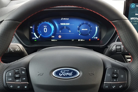 Ford Focus Wagon 1.0 Hybrid ST Line X | Adap. Cruise Control | BLIS | Winter Pack | Elek. achterklep