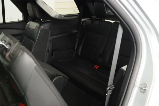 Ford Explorer 3.0 V6 EcoBoost PHEV ST-Line | MASSAGE STOELEN | STANDKACHEL | PANO-DAK | B&O AUDIO | STOELKOELING | LEDER