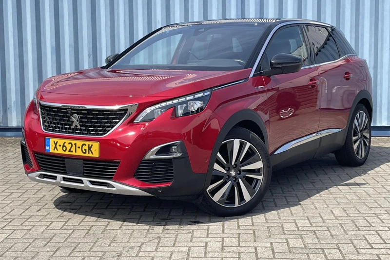 Peugeot 3008 1.6 HYbrid4 300 GT